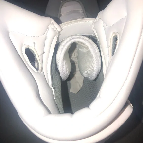 Back To The Future Part II Shoes - Picture 4 of 12